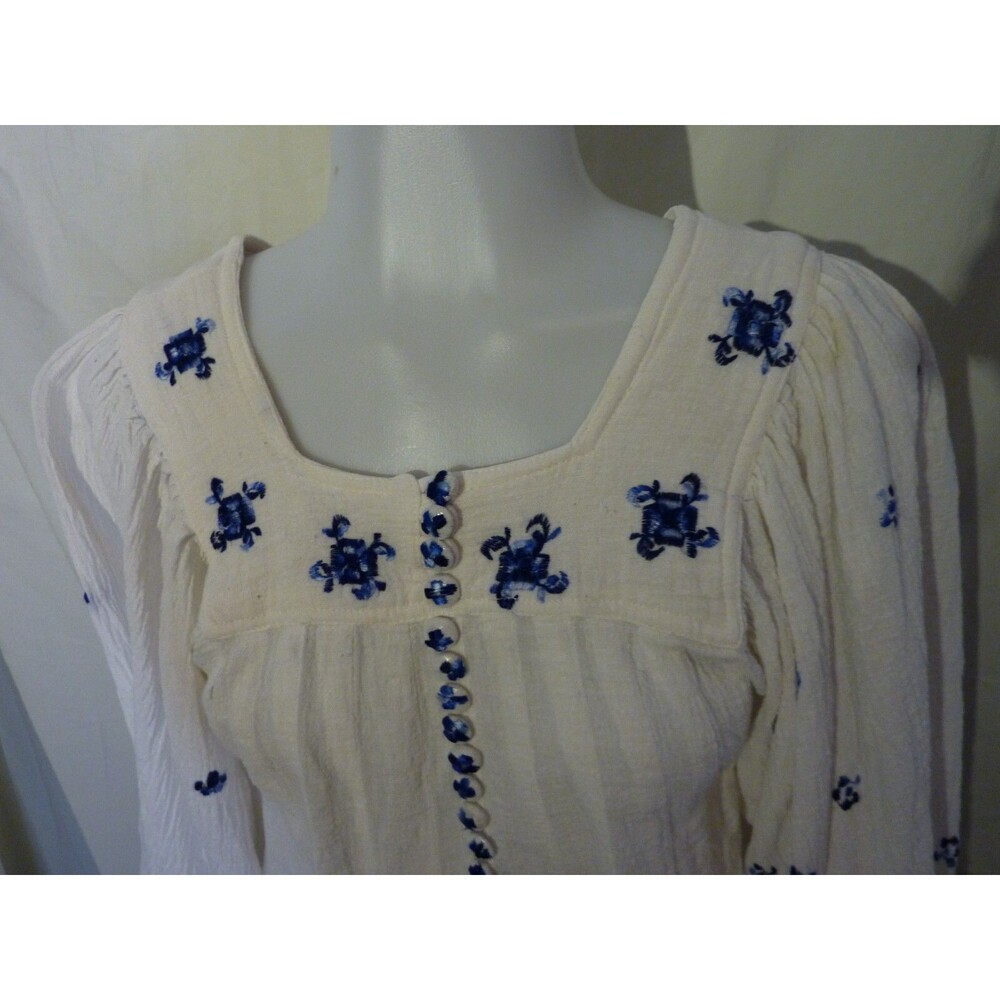 VTG 70's India-Boho-Hippie Style-100% Cotton-Gauze Embroidered Floral Top-sz S